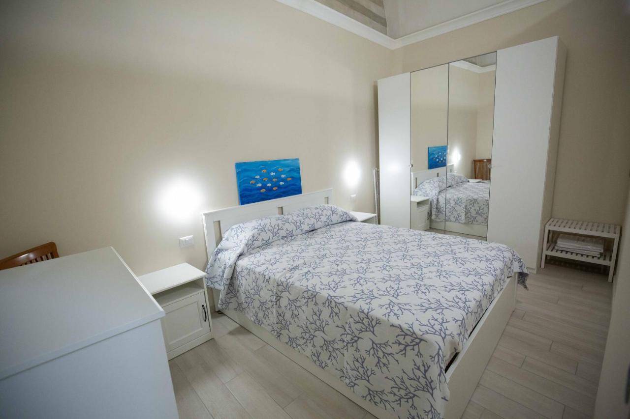 Historia Napoli By Dimorra Apartment Екстериор снимка