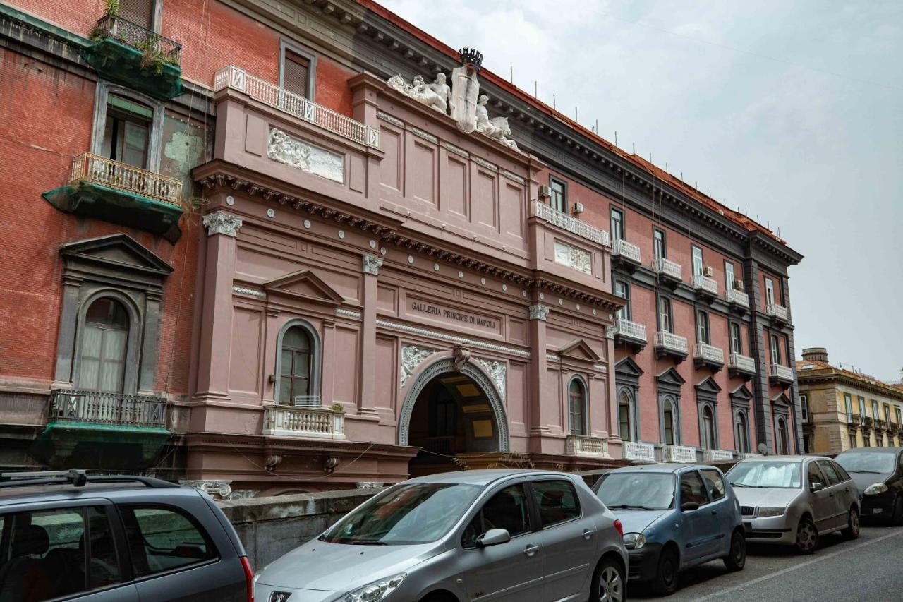 Historia Napoli By Dimorra Apartment Екстериор снимка