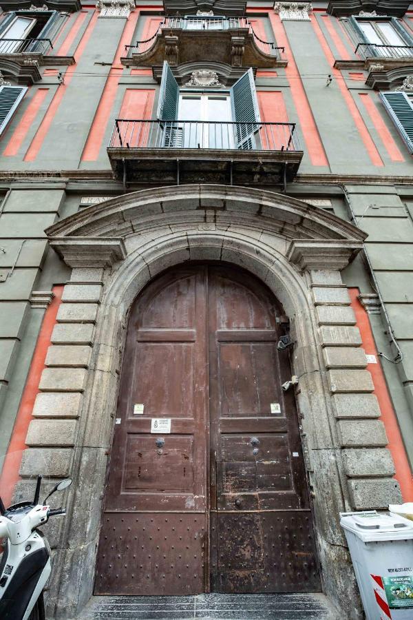 Historia Napoli By Dimorra Apartment Екстериор снимка